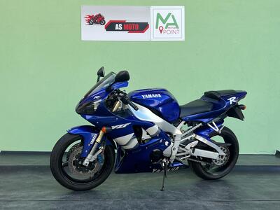 Yamaha YZF R1 (2000 - 01) usata