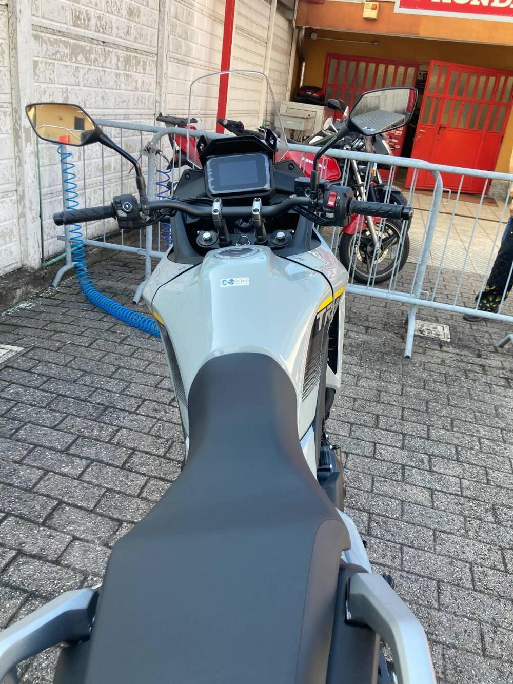 Honda Transalp XL750 (2025) (6)