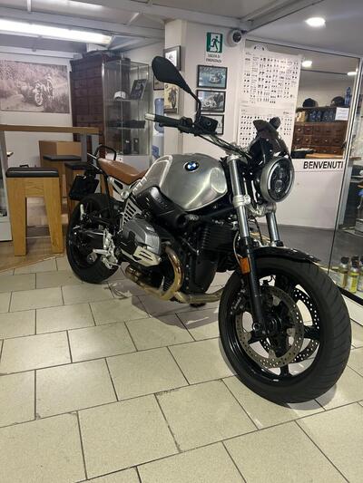 Bmw R nineT 1200 Pure (2017 - 20) usata