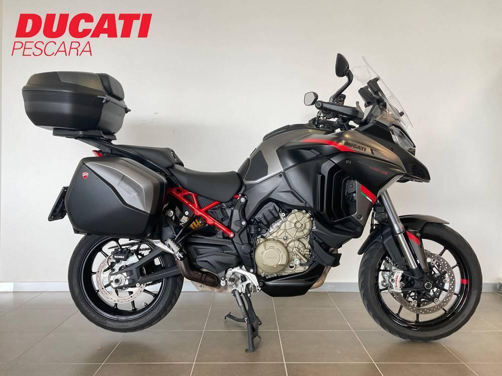 Ducati Multistrada V4 S Grand Tour (2024)