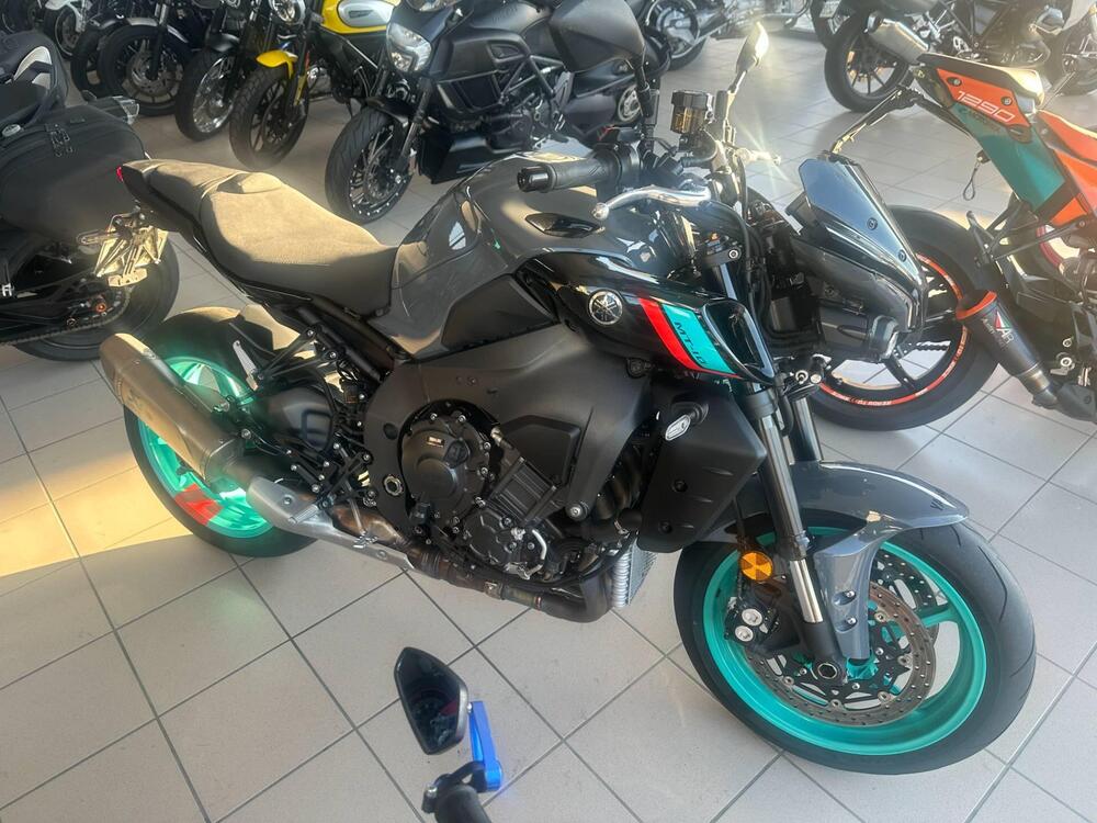 Yamaha MT-10 (2022 - 26) (2)