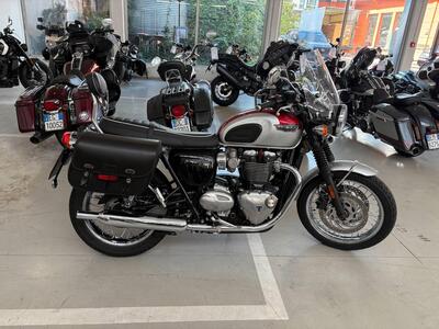 Triumph Bonneville T120 (2016 - 20) usata