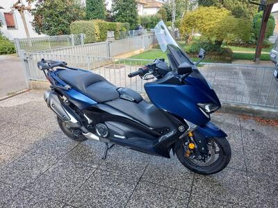 Yamaha T-Max 530 DX (2017 - 19) usata