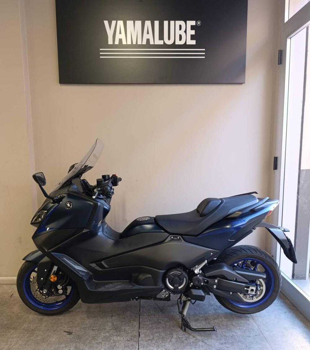 Yamaha T-Max 560 (2022 - 24) (2)