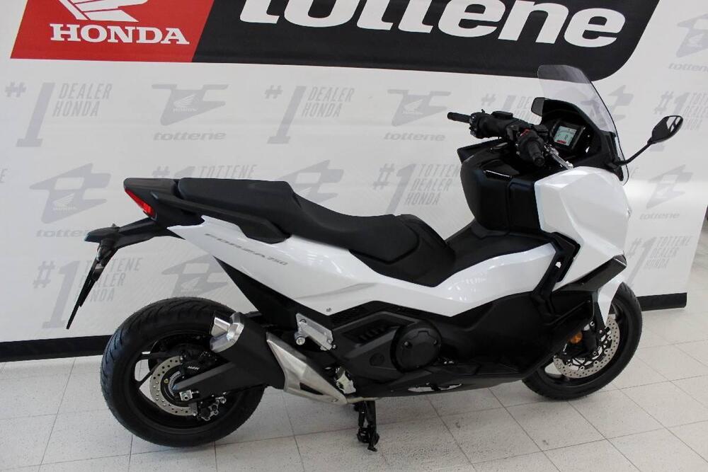 Honda Forza 750 (2025 - 26) (2)