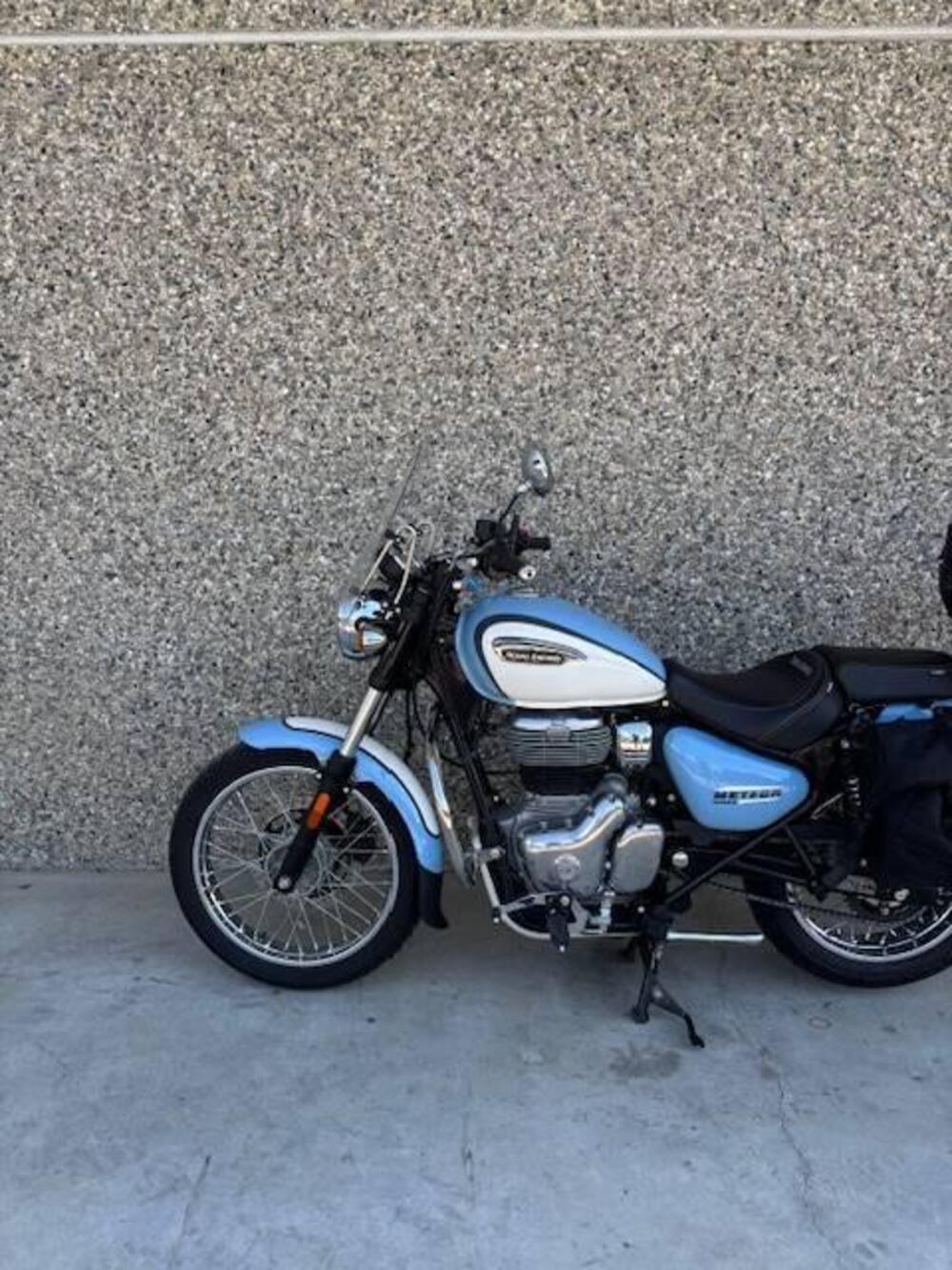 Royal Enfield Meteor 350 Aurora (2024 - 26) (3)