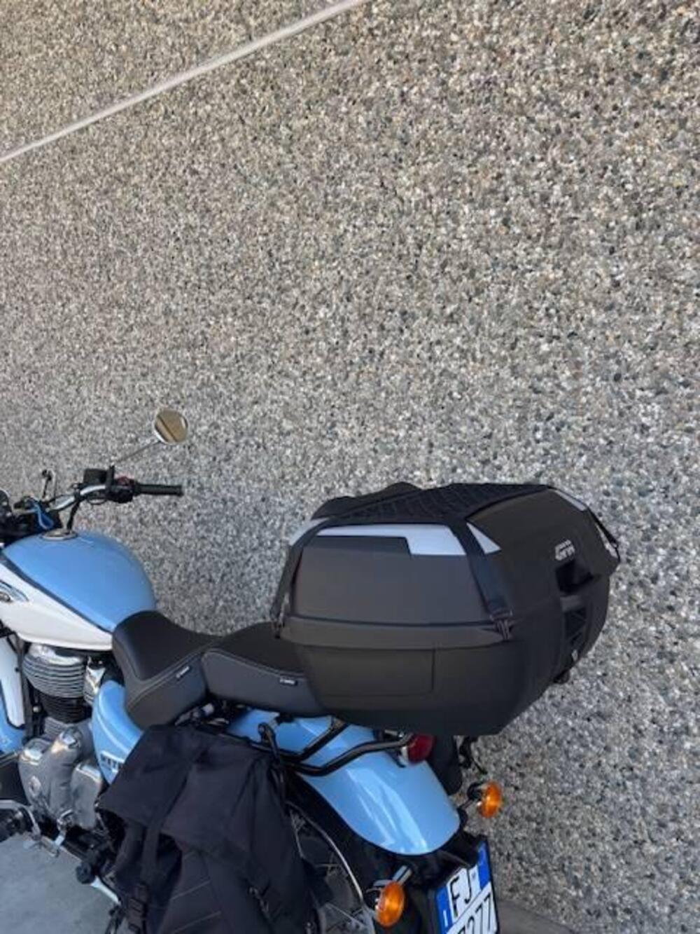 Royal Enfield Meteor 350 Aurora (2024 - 26) (7)