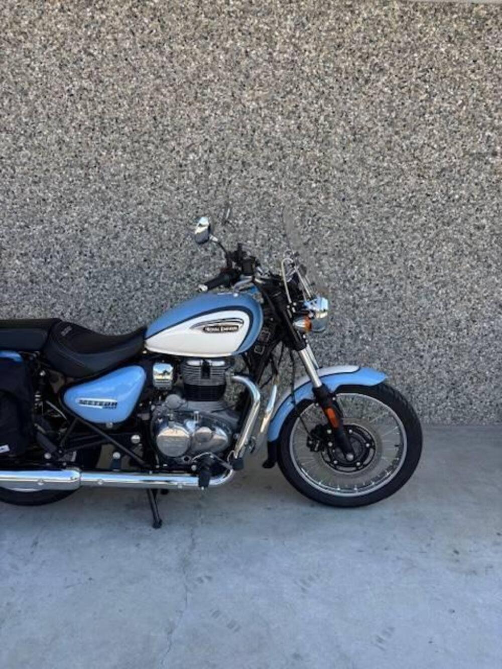 Royal Enfield Meteor 350 Aurora (2024 - 26) (10)
