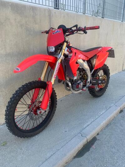 HM CRE 450 F (2003 - 04)  usata