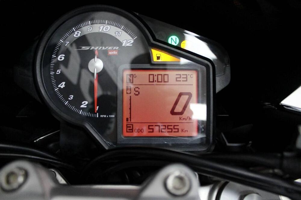 Aprilia Shiver 750 (2010 - 16) (6)