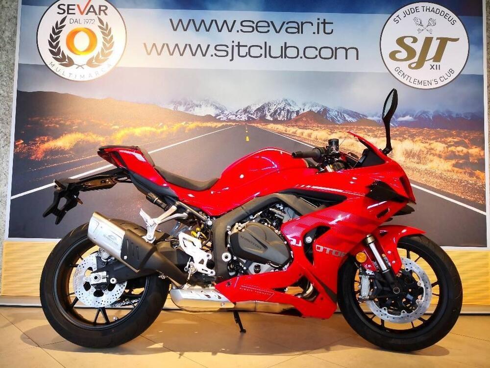 QJ Motor SRK 800 RR (2025 - 26)