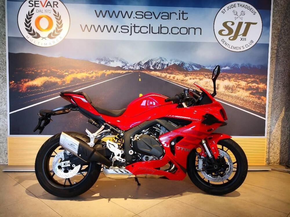 QJ Motor SRK 800 RR (2025 - 26) (2)