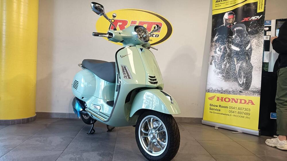Vespa GTS 310 (2025 - 26) (2)