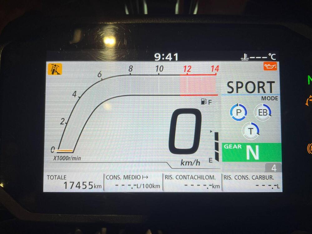 Honda CB 1000 R (2021 - 25) (6)