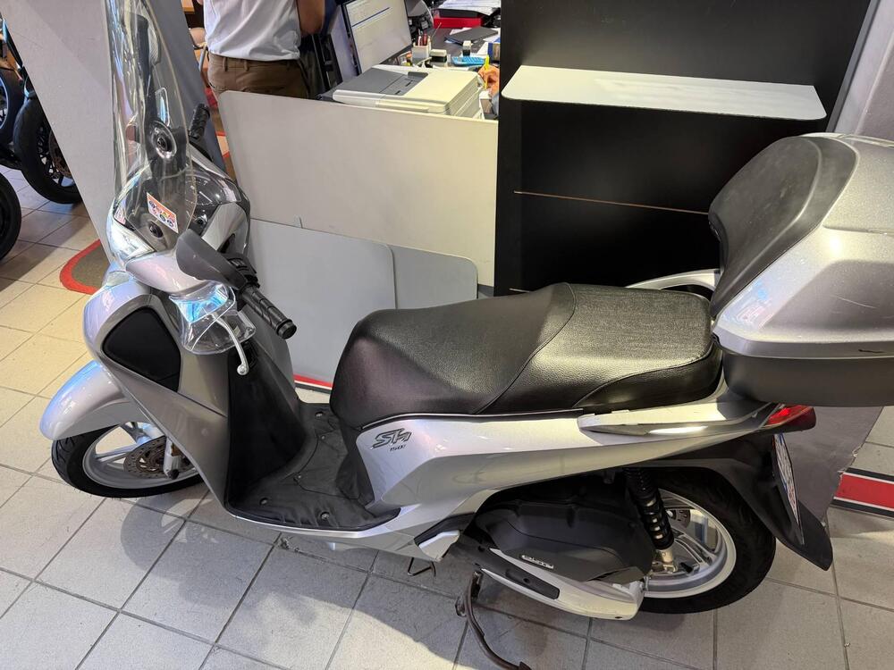 Honda SH 150 i (2017 - 19) (3)