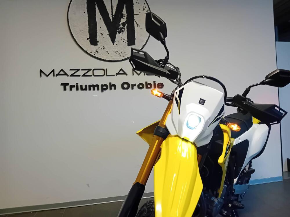 Suzuki DR-Z4S (2025) (5)