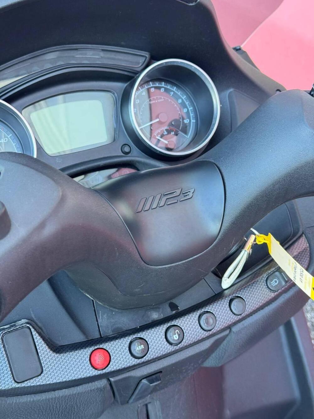 Piaggio MP3 400 Sport ABS Hpe (2021 - 22) (13)