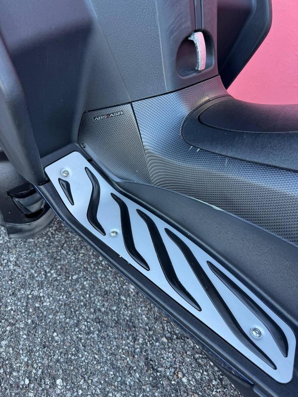 Piaggio MP3 400 Sport ABS Hpe (2021 - 22) (12)