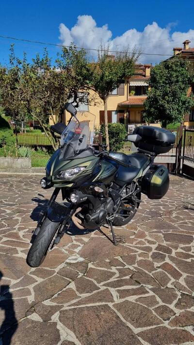 Kawasaki Versys 650 Grand Tourer (2021) usata