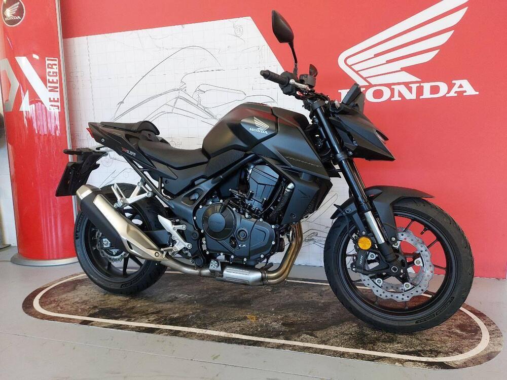 Honda CB 750 Hornet (2025)