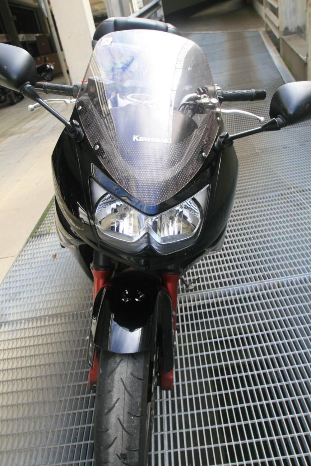 Kawasaki ER-6F (2006 - 08) (2)