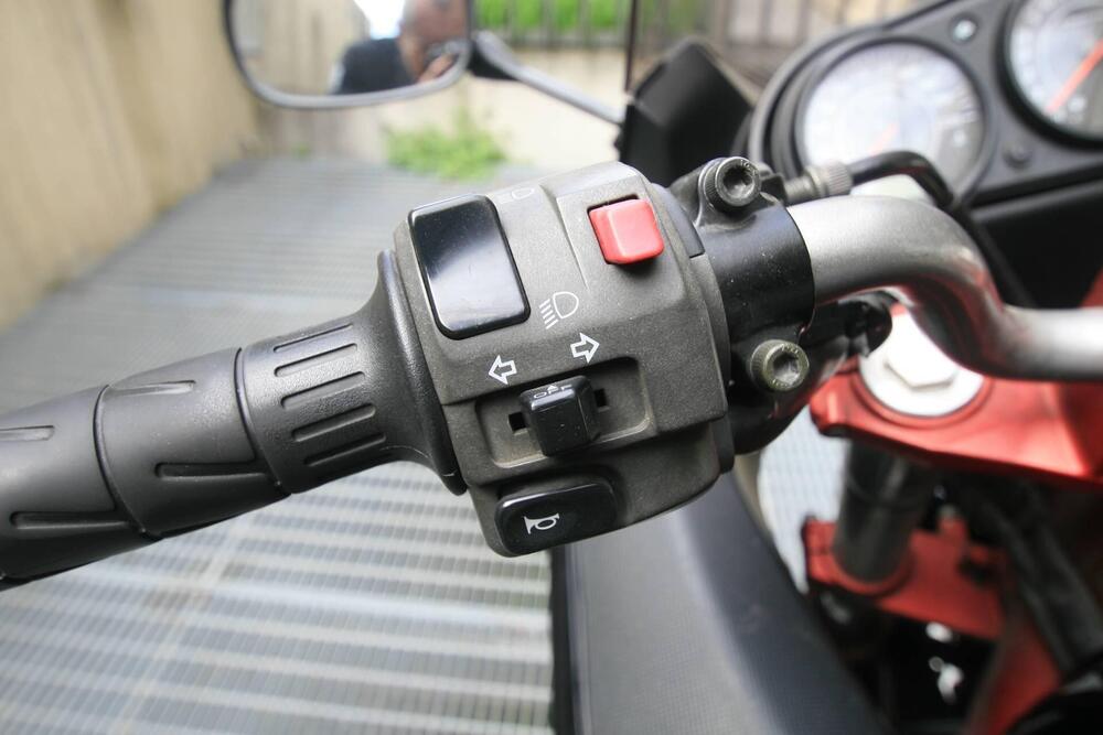 Kawasaki ER-6F (2006 - 08) (10)