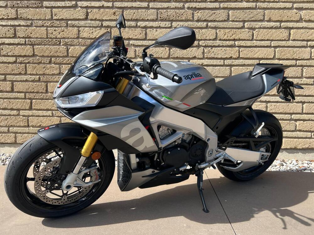 Aprilia Tuono V4 (2021 - 24) (2)