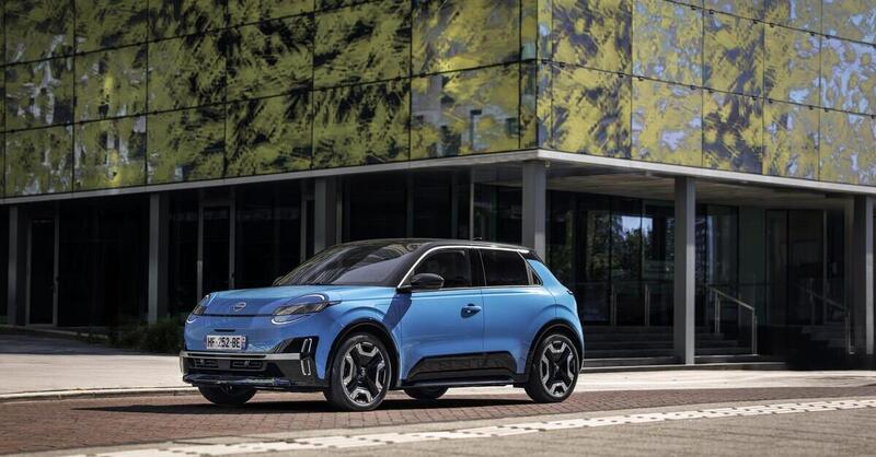 Nuova Nissan Micra 2025: l&rsquo;elettrica compatta che punta a conquistare la citt&agrave;
