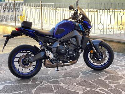 Yamaha MT-09 (2021 - 23) usata