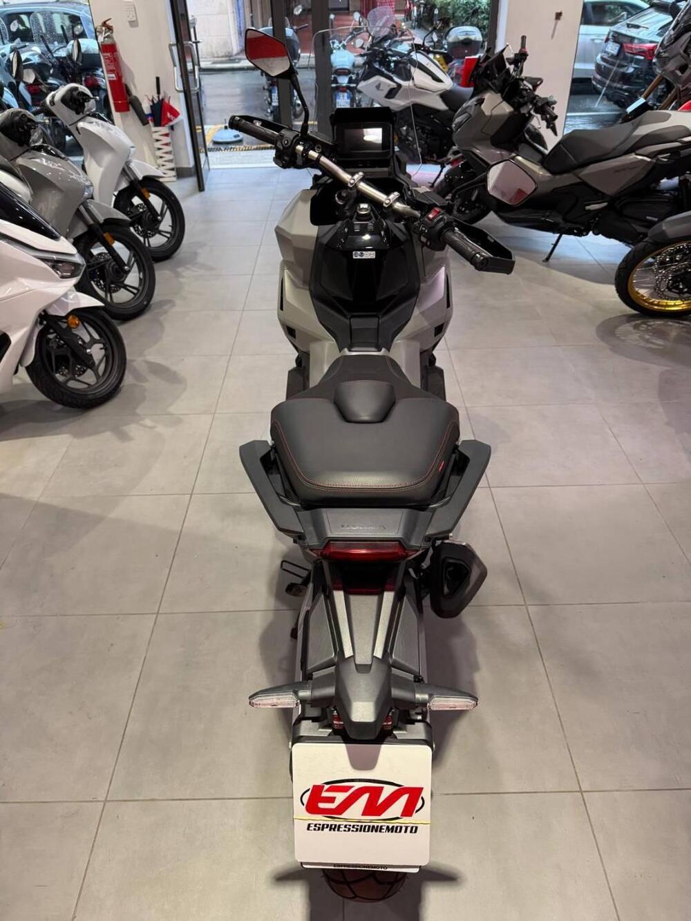 Honda X-ADV 750 (2025 - 26) (4)