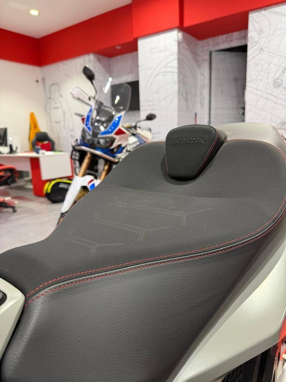 Honda X-ADV 750 (2025 - 26) (5)