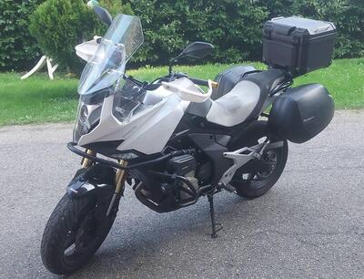 CFMOTO 650MT (2021 - 24) usata