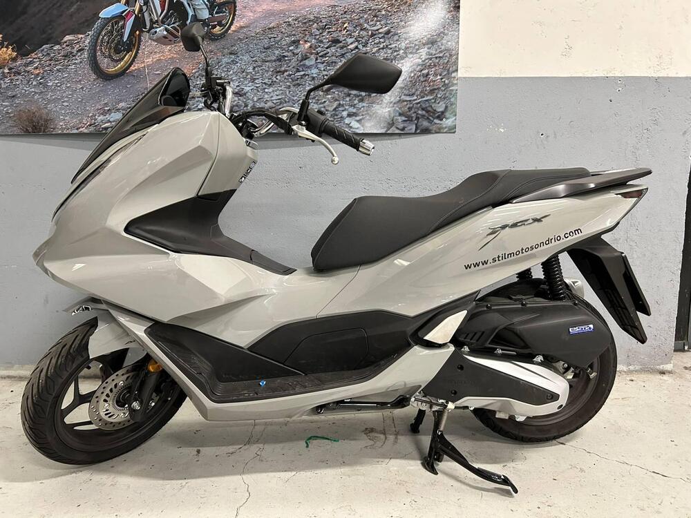 Honda PCX 125 (2025 - 26) (3)
