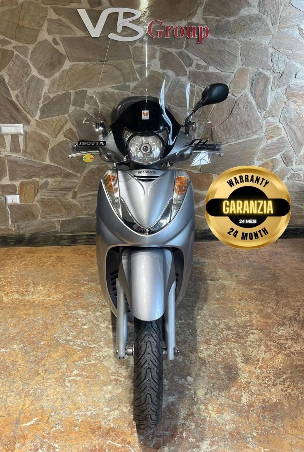 Honda SH 300 i (2006 - 10) (2)