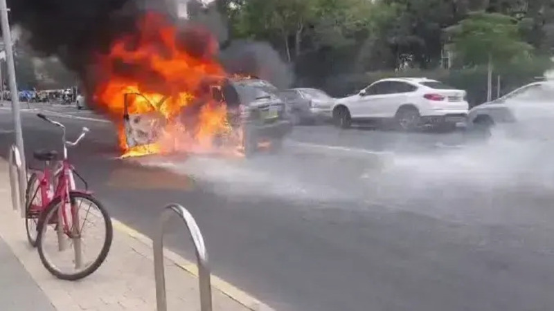 Auto esplode a Tel Aviv: ferito 46enne, cause ancora sconosciute
