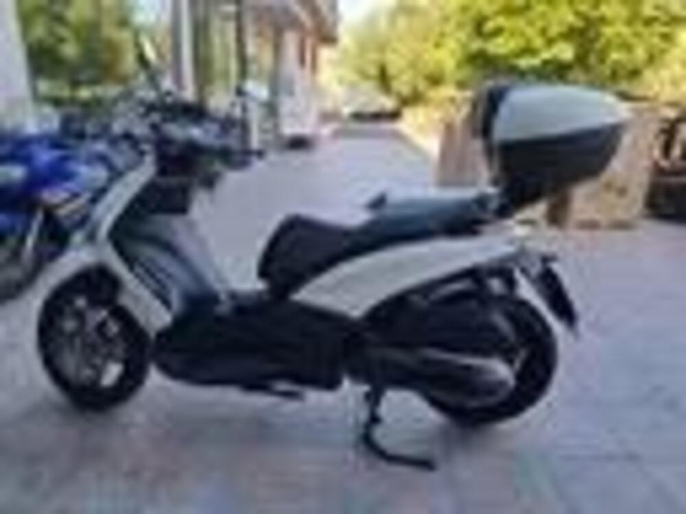 Piaggio Beverly 350 S ABS (2019 - 20) (3)