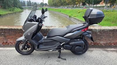 Yamaha X-Max 250 (2014 - 16) usata