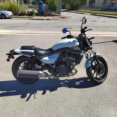 Kawasaki Eliminator 500 (2024 - 26) nuova