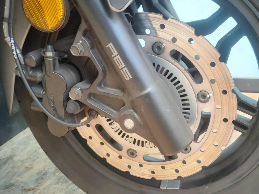 Kymco X-Town 300i ABS (2016 - 20) (9)