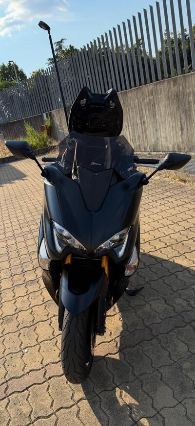 Yamaha T-Max 530 SX (2017 - 19) usata