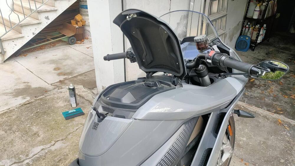 Zero SR-S (2020 - 25) (9)