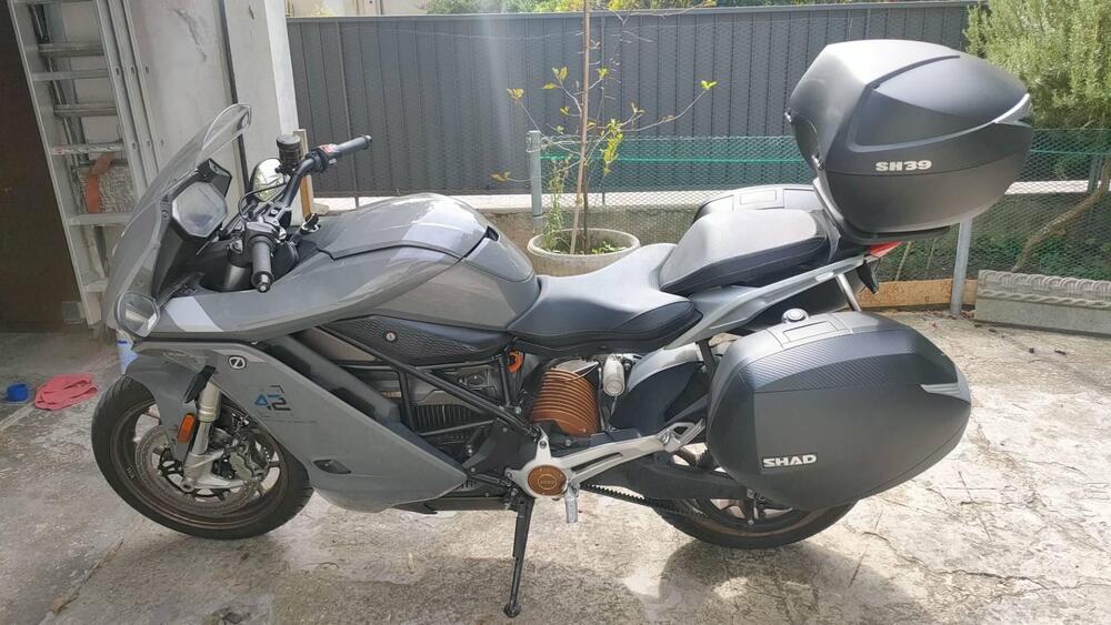 Zero SR-S (2020 - 25) (11)