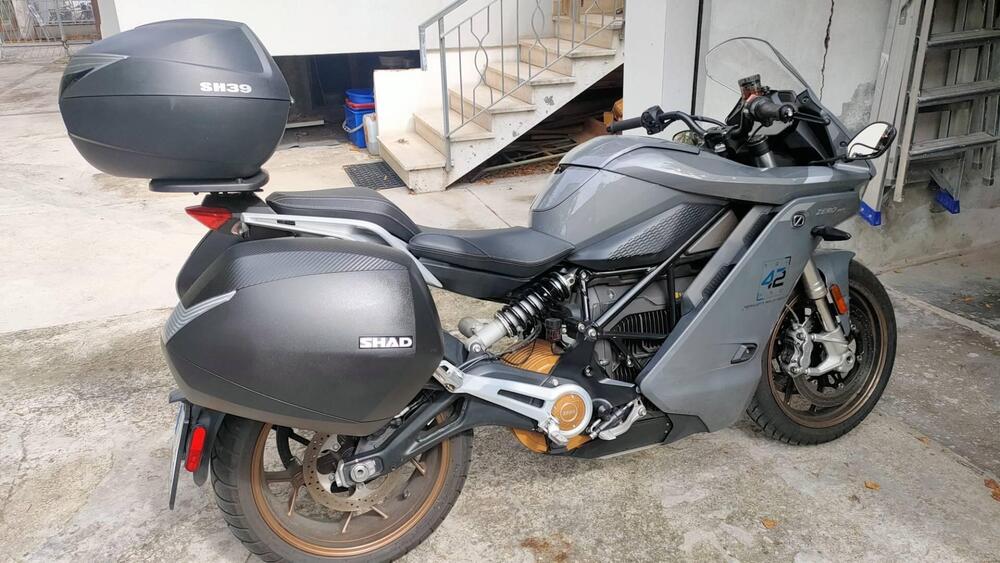 Zero SR-S (2020 - 25) (17)