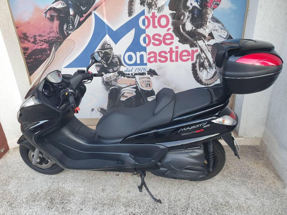 Yamaha Majesty 400 (2004 - 08) (8)