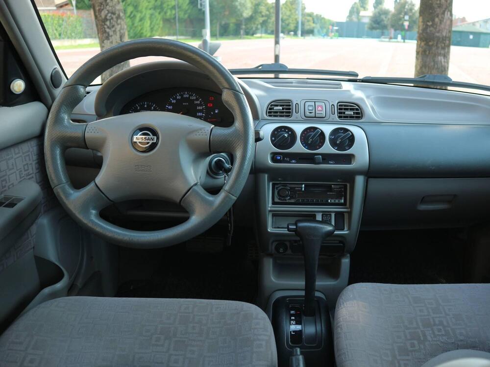 Nissan Micra usata a Padova (12)