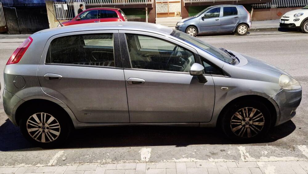 Fiat Grande Punto usata a Catania (3)