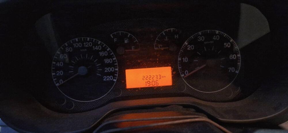 Fiat Grande Punto usata a Catania (7)