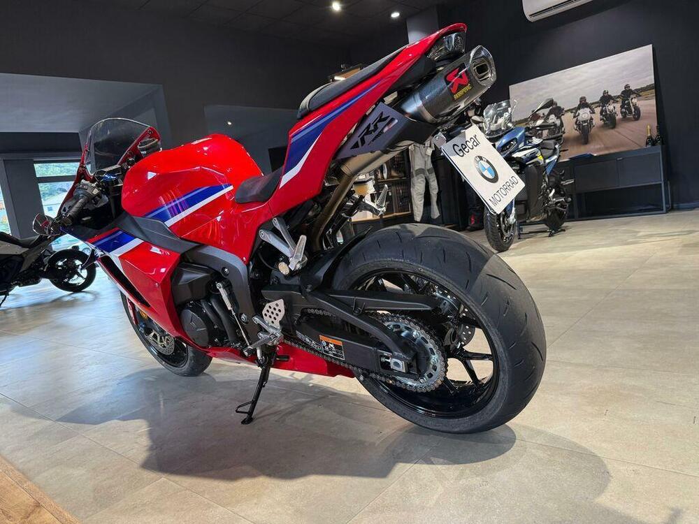 Honda CBR 600 RR (2024 - 26) (4)