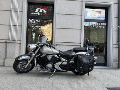 Yamaha XVS 1300 A CFD (2014 - 16) usata