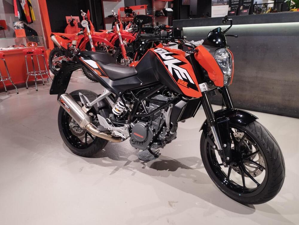 KTM 125 Duke ABS (2013 - 16) (2)